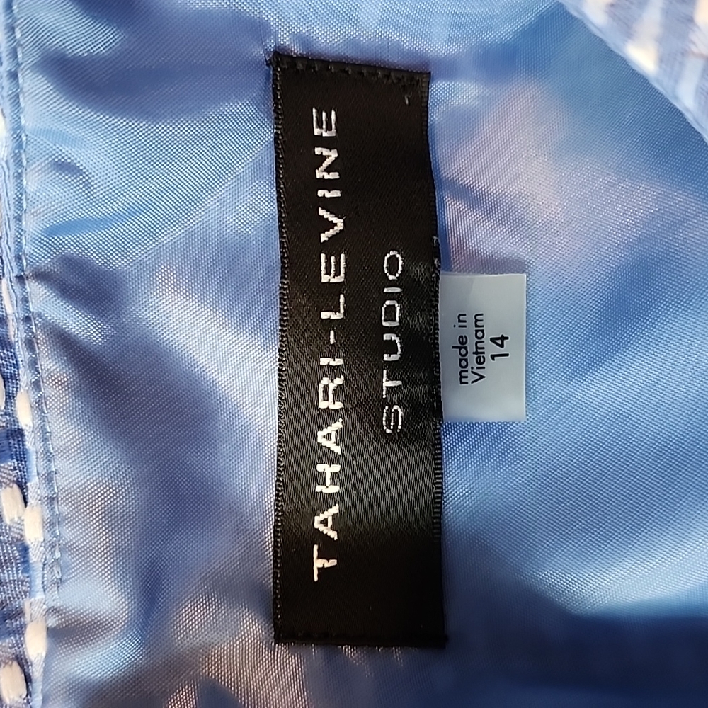 Tahari light blue/white no sleeve polka dot textured dress-14 - Picture 5 of 7